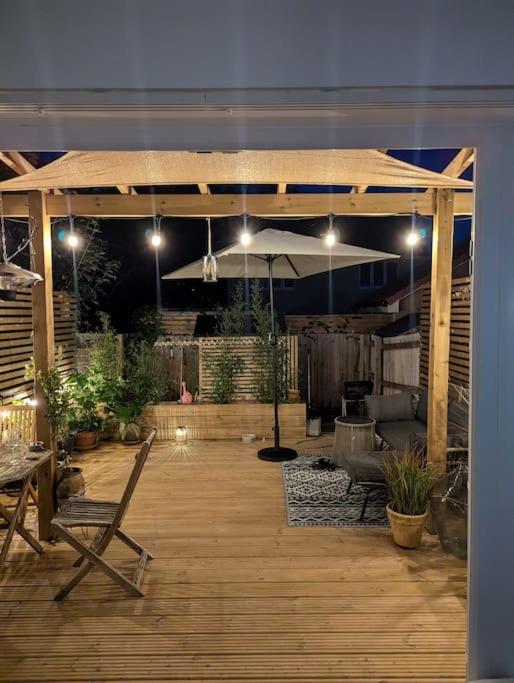 Family and pet friendly relaxed home - B&B