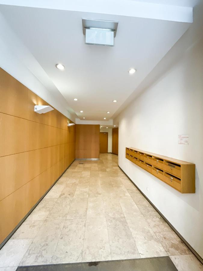 Stunning Luxury Apartment in Chiado 1BR - Ferienwohnung Lissabon