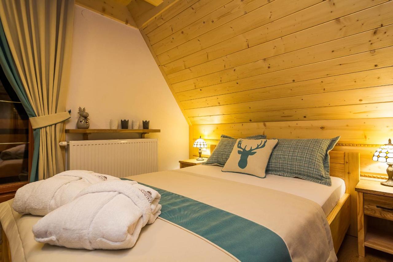 Appartement avec Douche (2 Adultes)