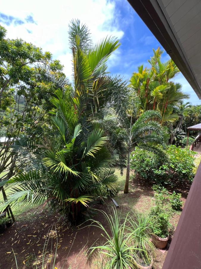 Bungalow with Garden View