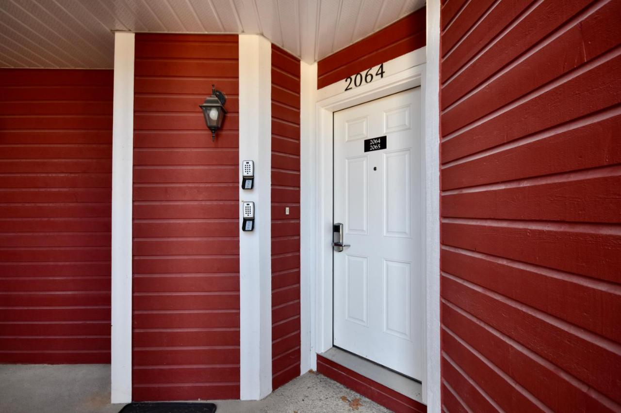 Relaxing 2BR Retreat at Carriage Hills - B&B Edgar