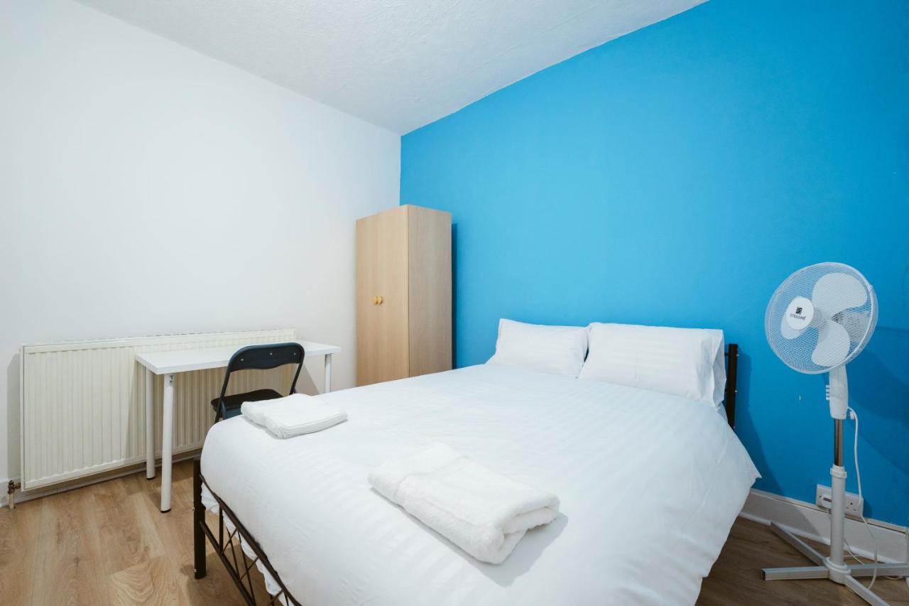 Double Room with Shared Bathroom
