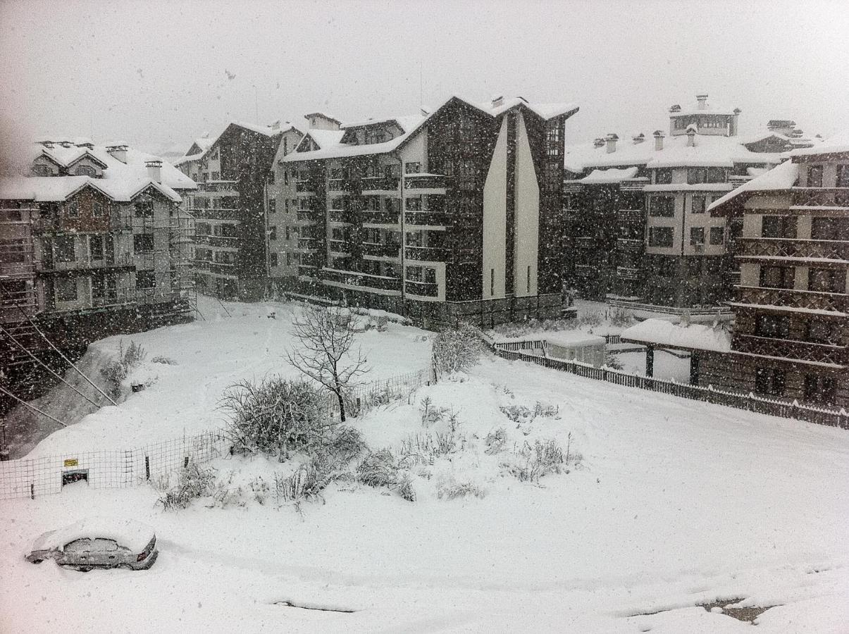 Penthouse 2 Bedroom Apartment w fireplace - Bed and Breakfast Bansko