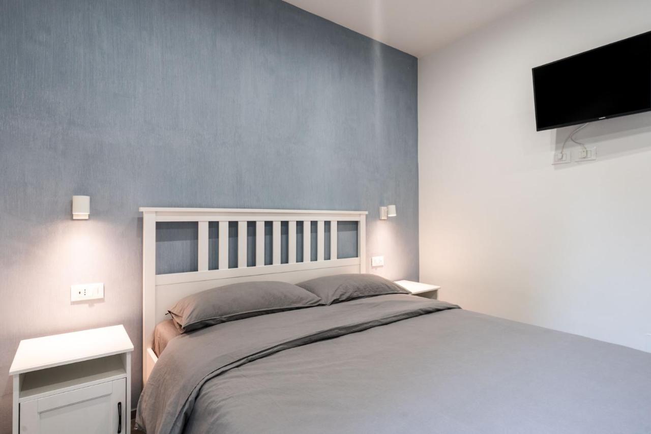 Camera Singola Deluxe con Balcone 