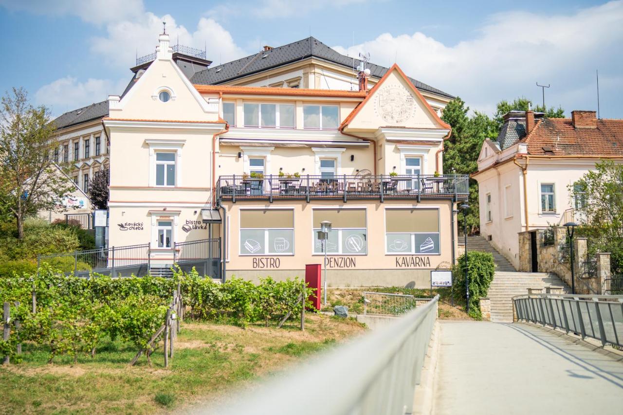 Penzion Nad Lávkou - Bed and Breakfast