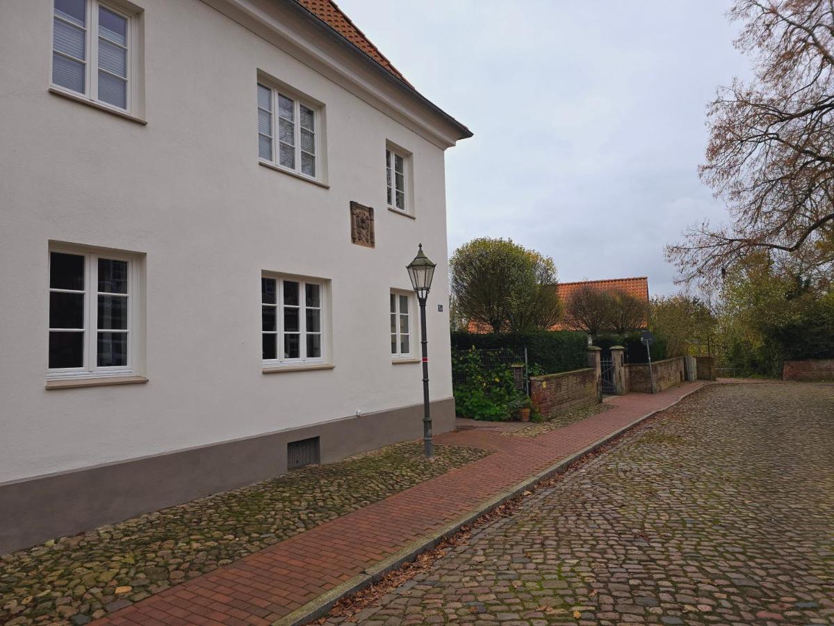 Allerhaus Apartments am Ackerbürgerhaus - B&B