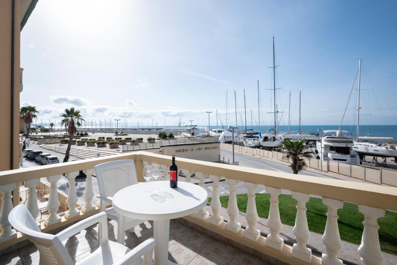 One-Bedroom Apartment (4 Adults)