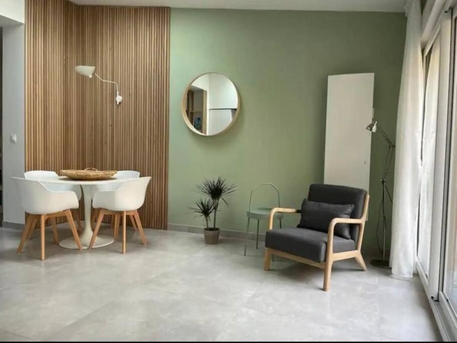 L hirondelle, Quartier Rosendael - Ferienwohnung