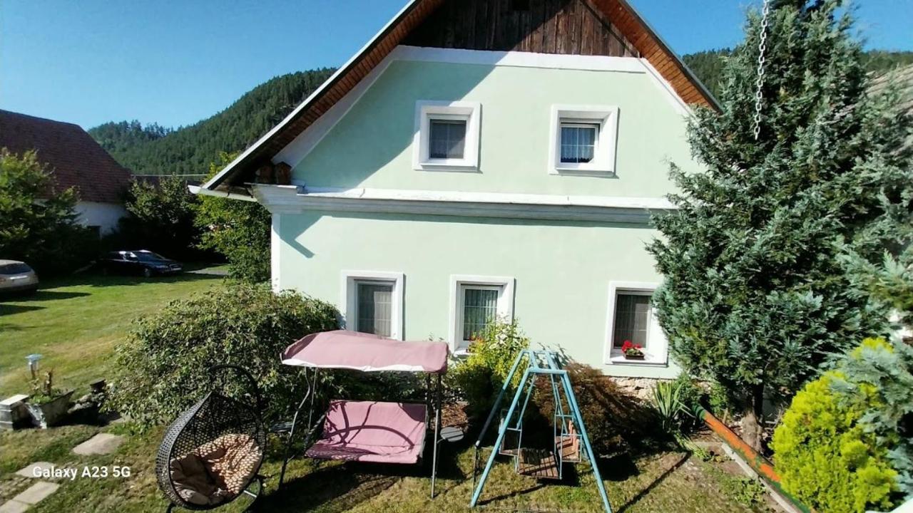 Zemianska Kúria Vachtár - Bed and Breakfast Kráľová Lehota