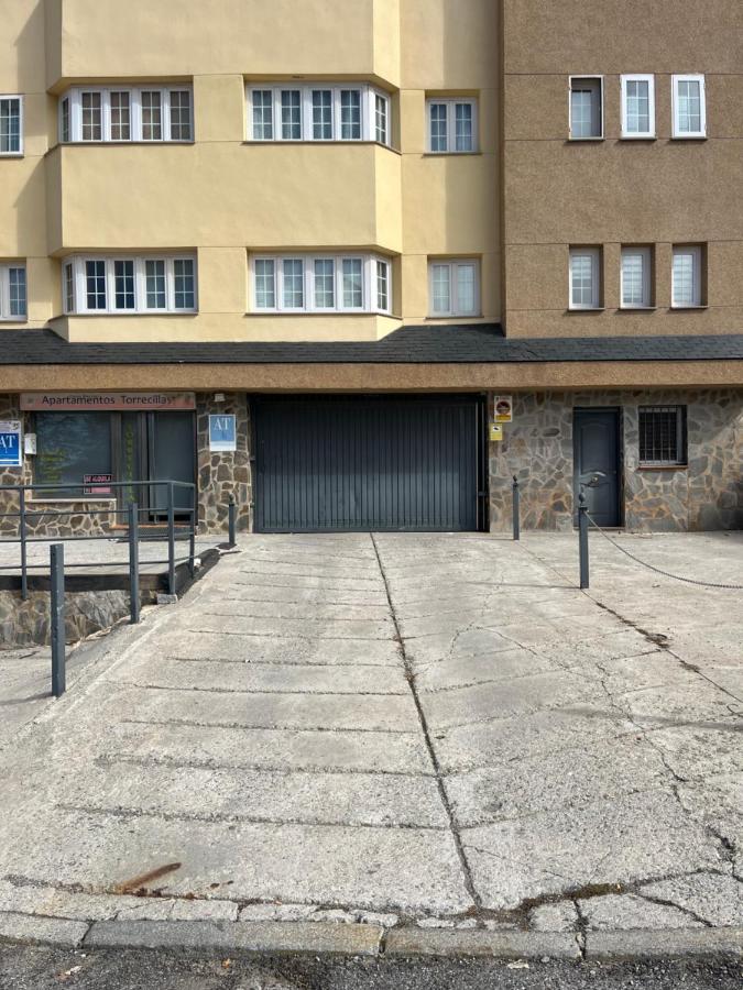 Arttyfal con GARAJE INCLUIDO y WIFI - B&B Sierra Nevada