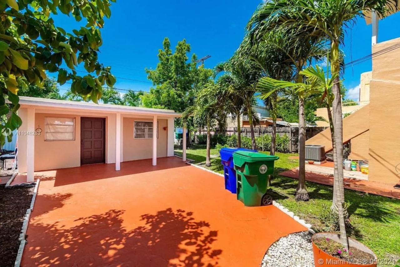 Hidden Tropical Gem Calle Ocho 1 - Bed and Breakfast Miami