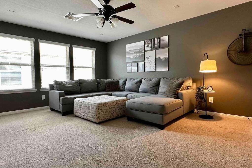 Charming house in The Woodlands - Creekside - B&B The Woodlands