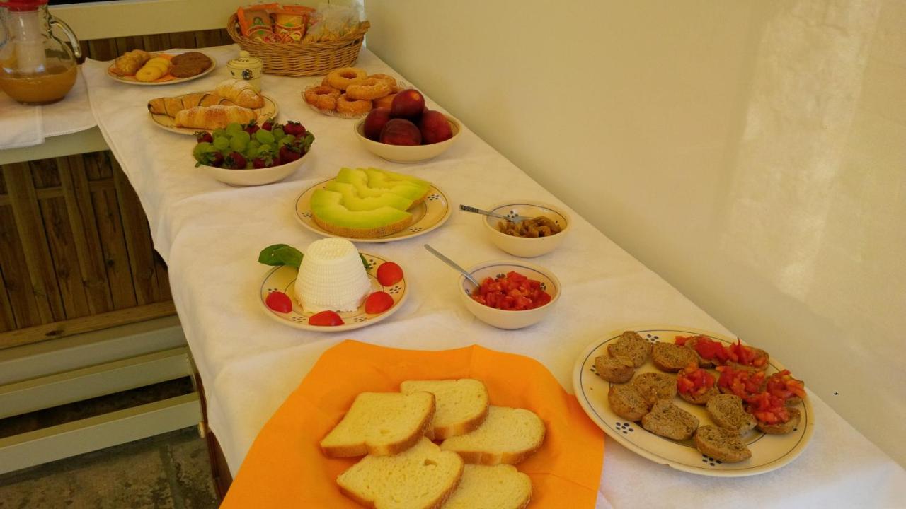 Superior Zimmer mit Kingsize-Bett