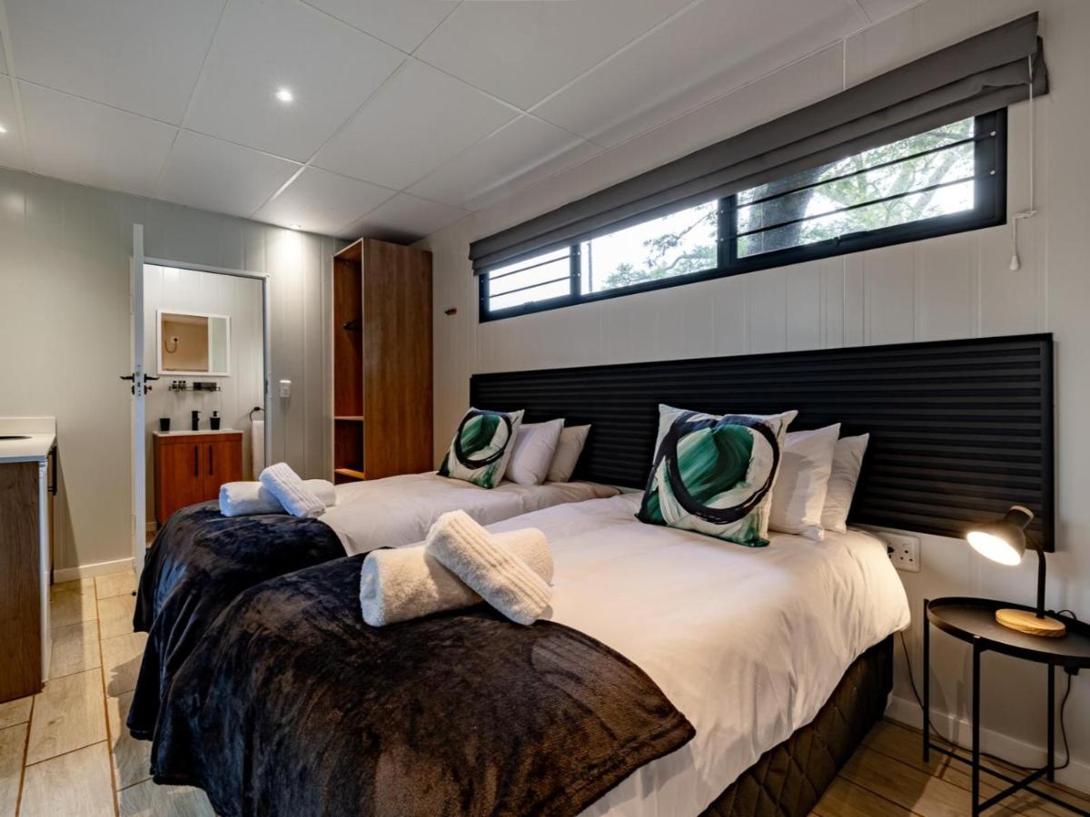 Deluxe Doppel-/Zweibettzimmer mit Gartenblick