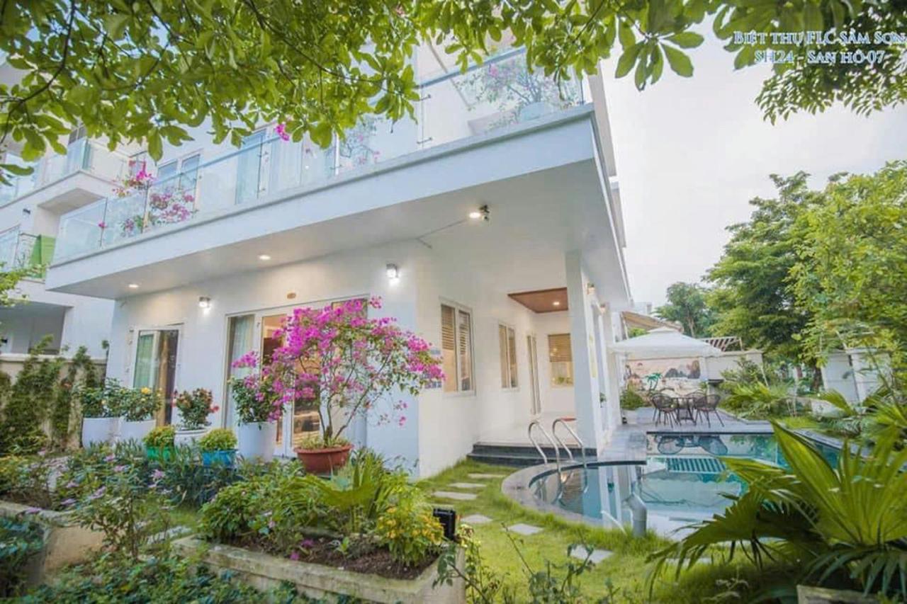 Chambre Familiale avec Salle de Bains