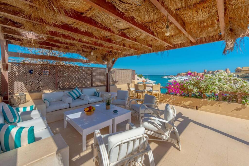Luxury apartment on the Marina - B&B