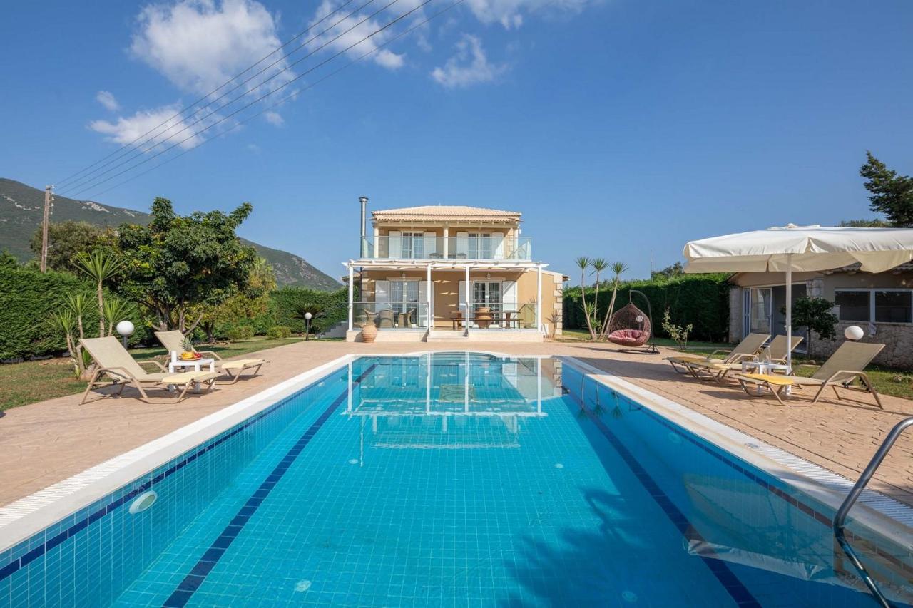 Villa Kalypso with private swimming pool - B&B Corfu