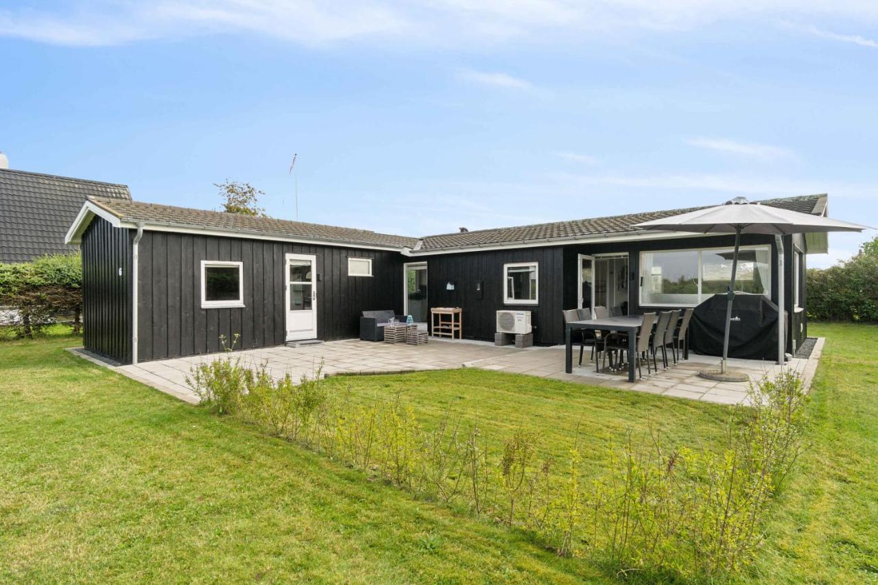 Lovely Summer House In Øster Hurup - B&B Hadsund