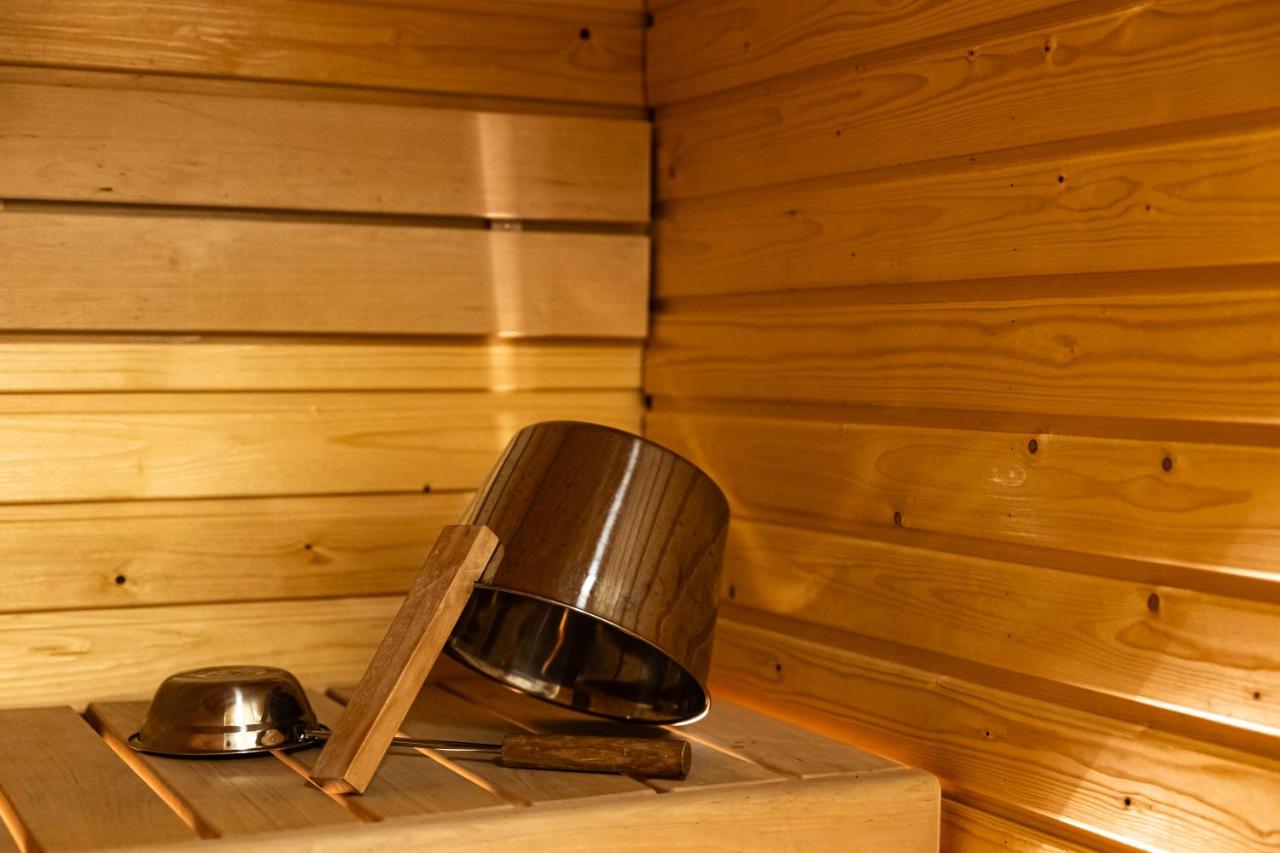 Arctic Hideway Suite by BookLapland - B&B