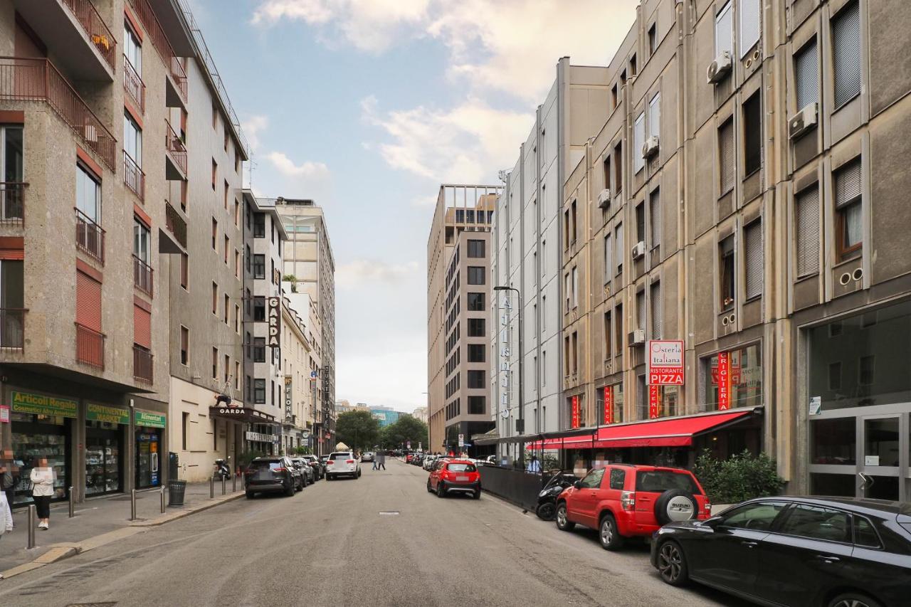 PrimoPiano - Napo Torriani B - B&B Milano