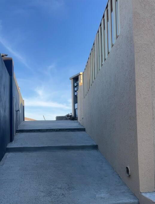 Phoenix Apartments - B&B Calliste