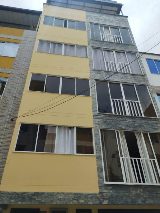 Edificio Verona 57 - Apartamento en Piedecuesta - B&B