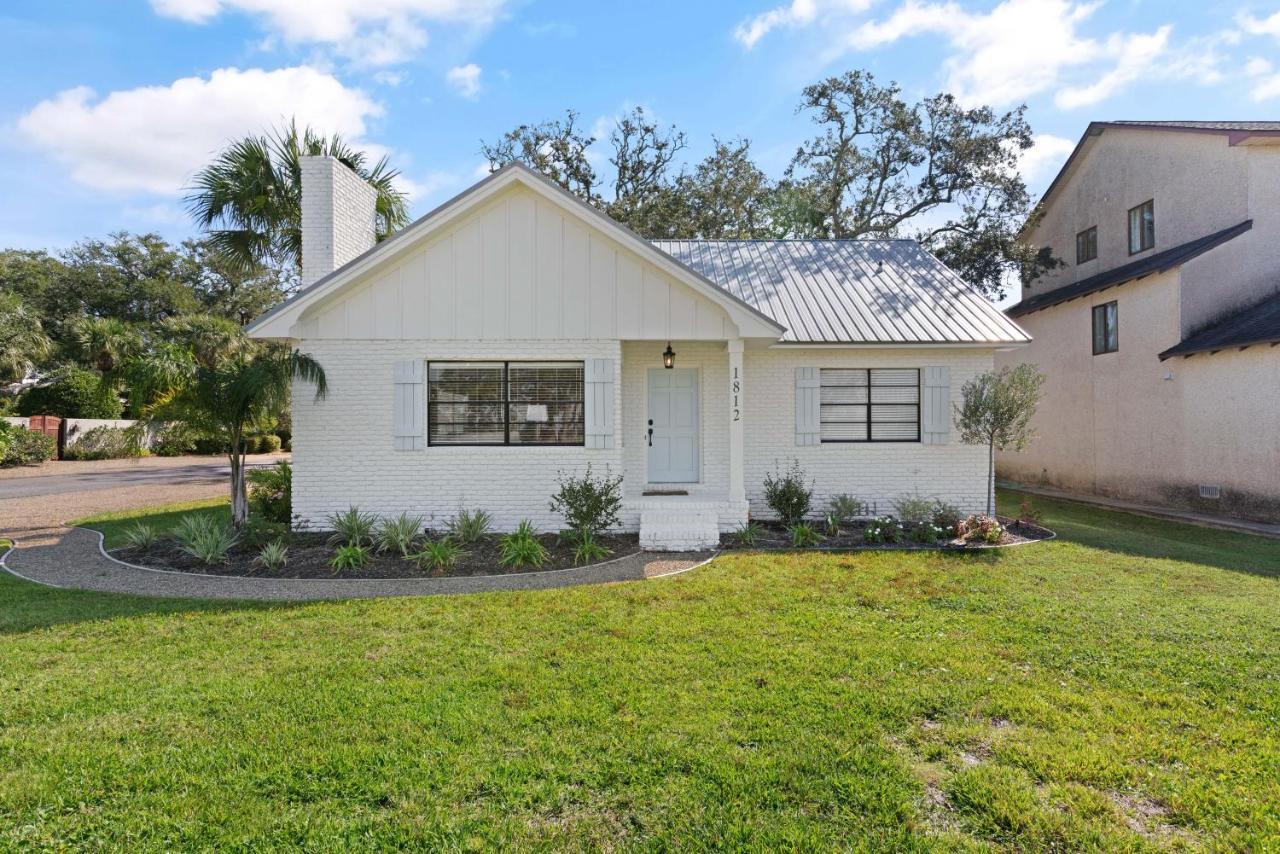 Toddy Cottage - 1812 Ocean Road - B&B Saint Simons Island