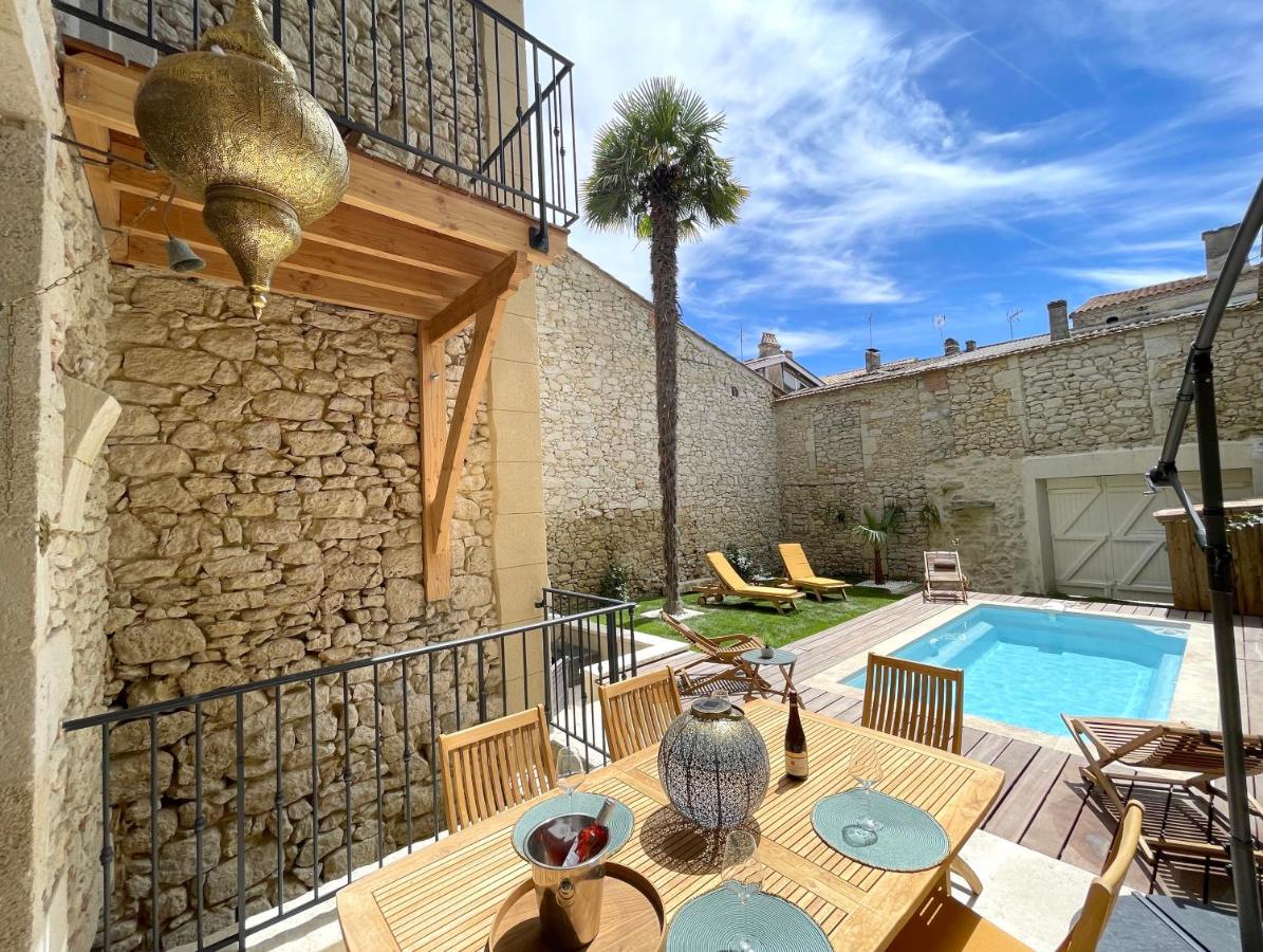 Villa Eleonore - Chic Central Retreat Heated Pool - B&B