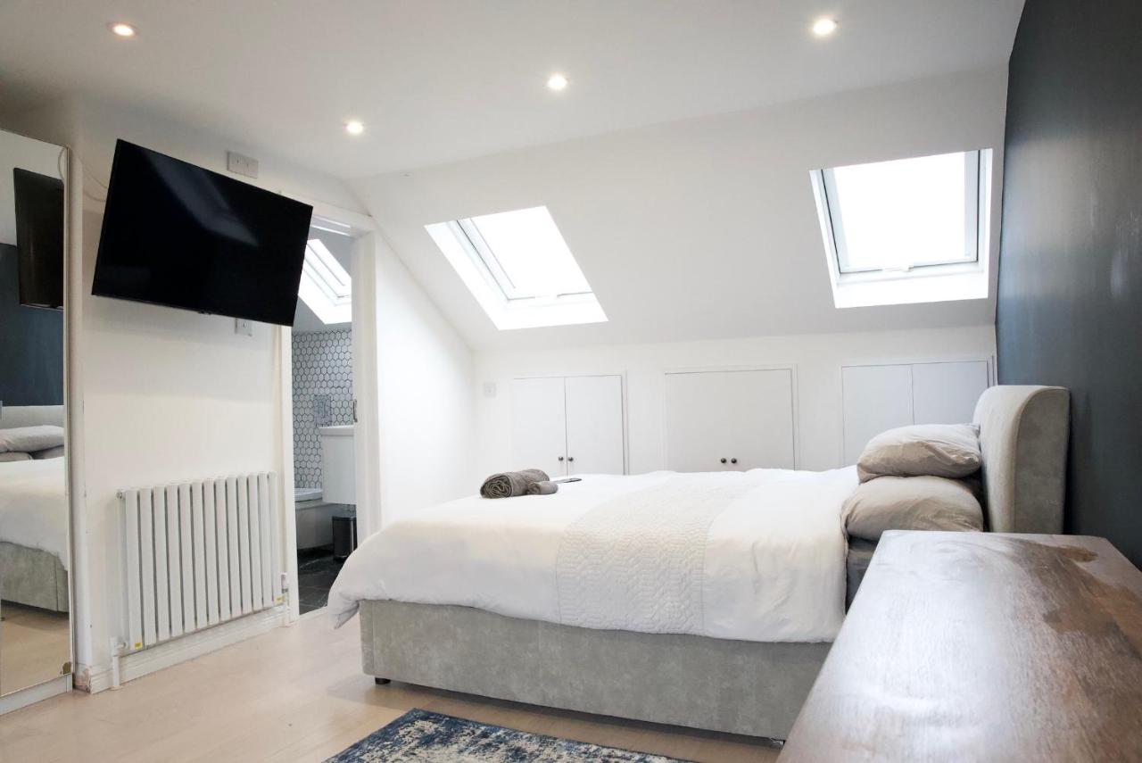 3 Bed House in the heart of London - Chambres d’hôtes Palmers Green