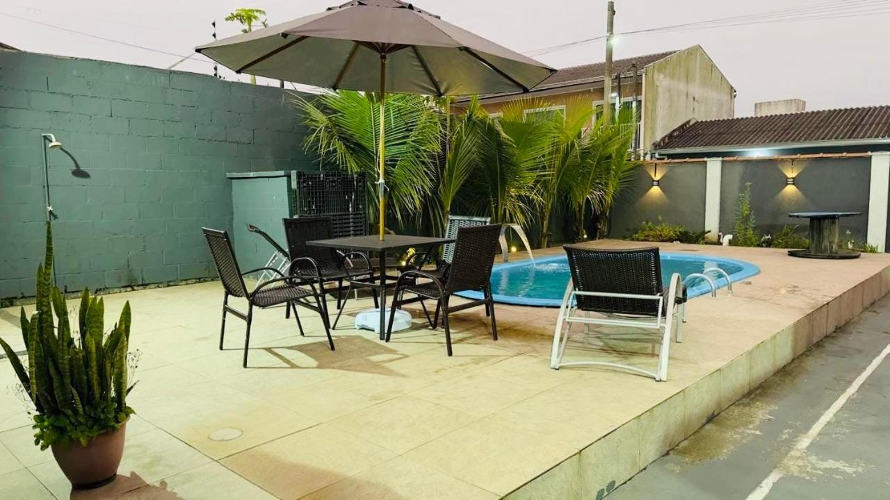 Casa a 60m do Mar Ar Condicionado e Piscina - B&B