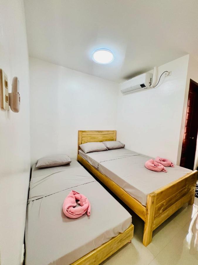 Triple Room with Bathroom