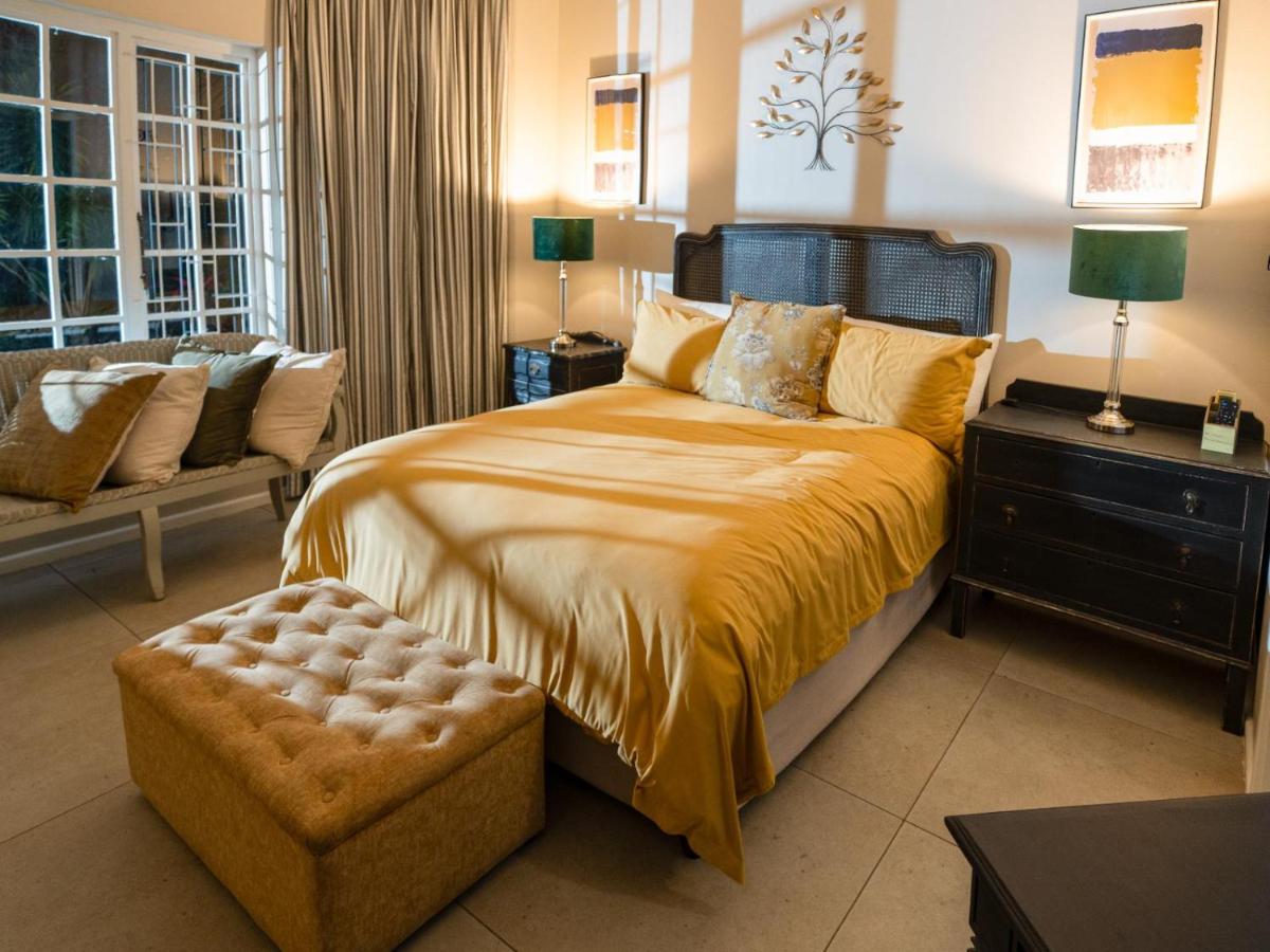 Double Room with Pool View