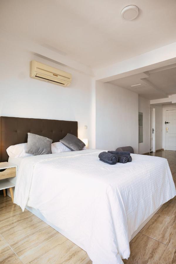 Nogalera Center Apartment with a stunning Terrace - Ferienwohnung Torremolinos