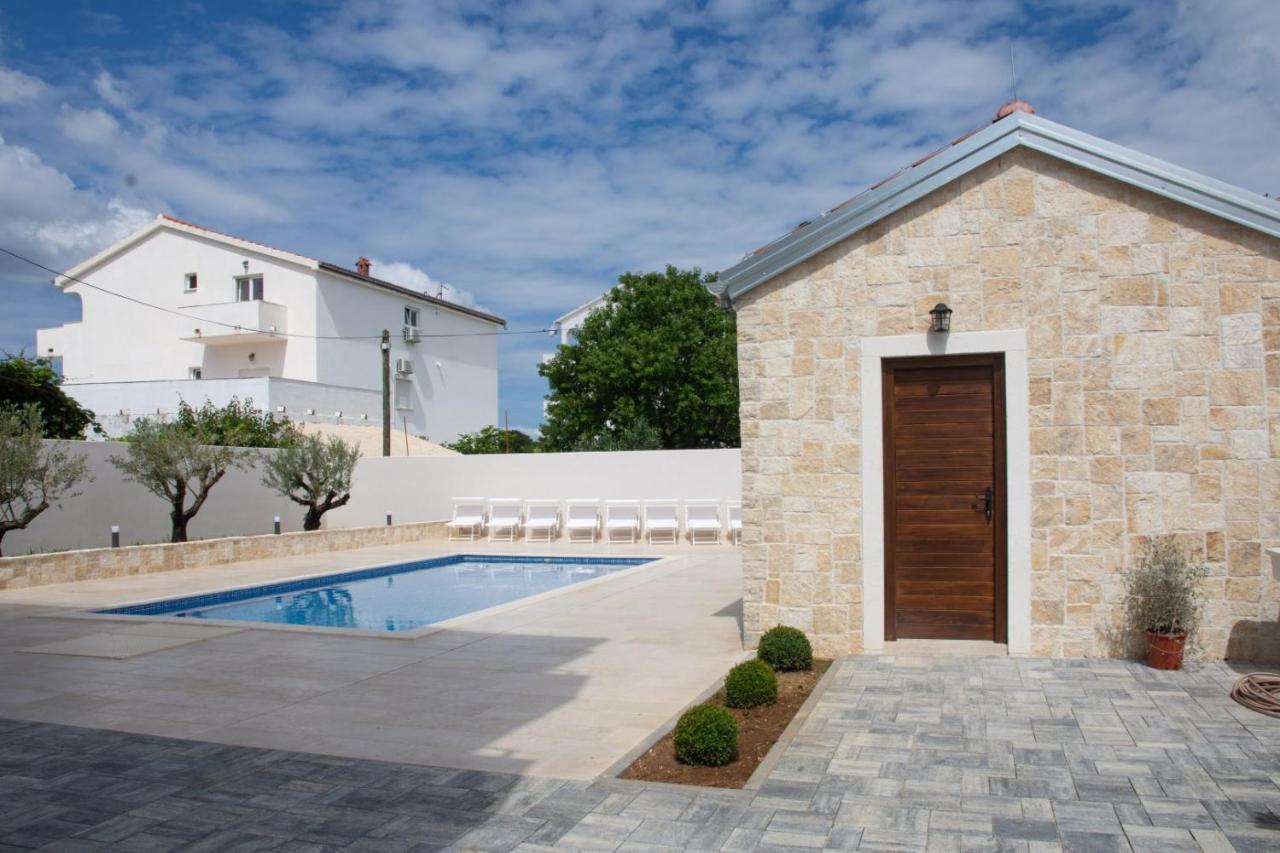 Villa Stella - CROWONDER LUXURY RENT - B&B