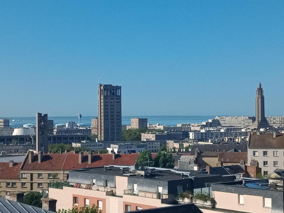 Central et calme, vue ville et mer, parking privé, ascenseur - Bed and Breakfast