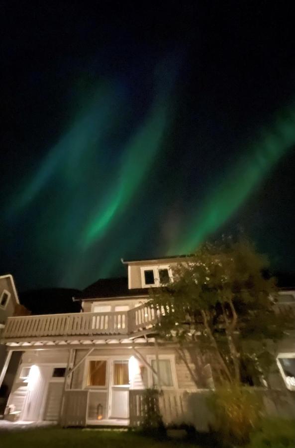 Appartment close to the city, ocean and mountains -Tromsø - B&B Tromsø