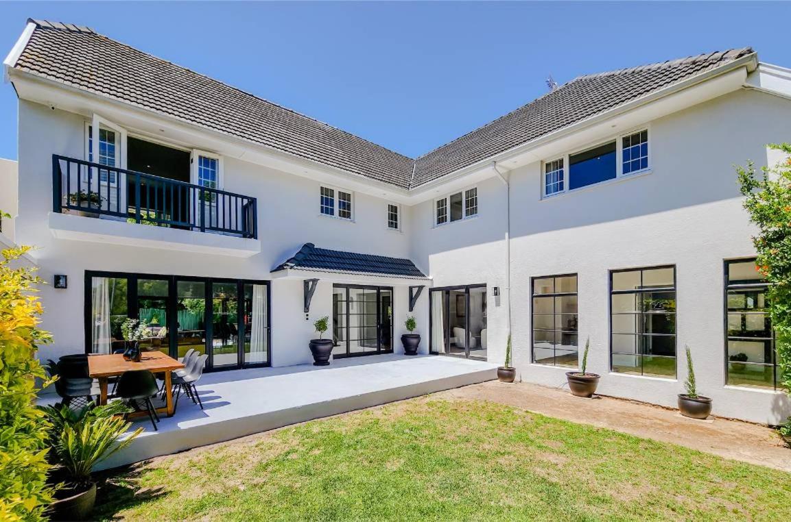 Lavenham 5 Bedroom, Rondebosch - Chambres d’hôtes