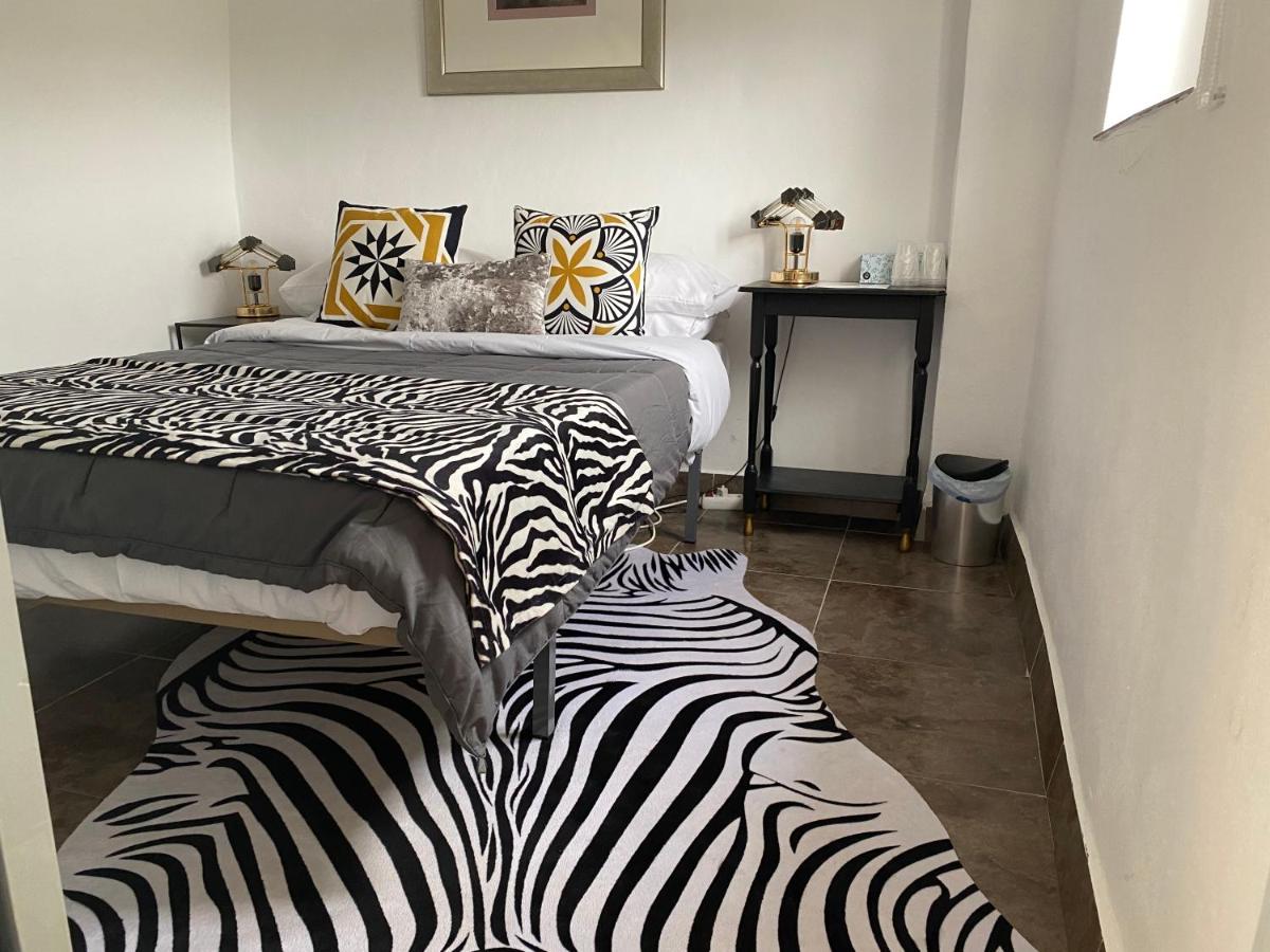 Double Room with Shared Bathroom