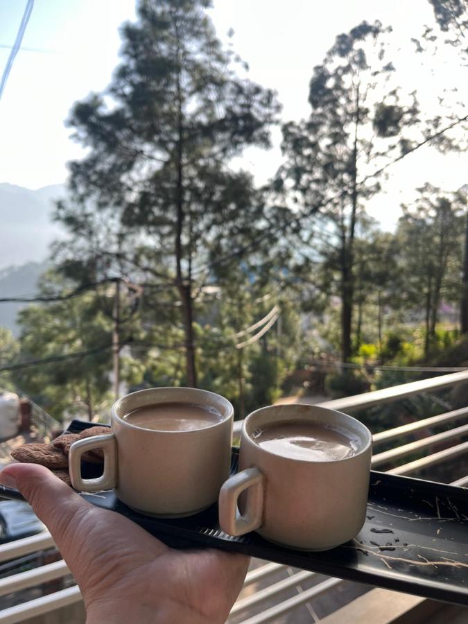 DIVA Nest Kasauli I Luxury Apartment IBalcony I WiFi I Open Air Restaurant - B&B