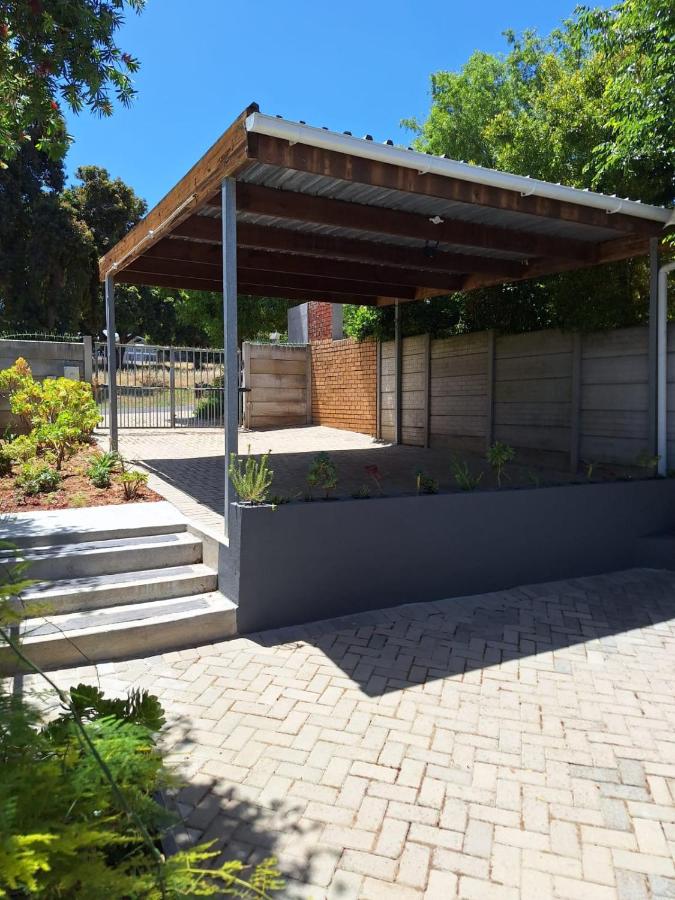 Dee-Ones at Witboom,Kenridge ,Self Catering Apartment - B&B Kenridge