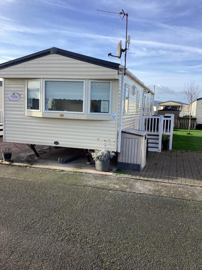 Towyn Golden Gate Rentals 173A - B&B