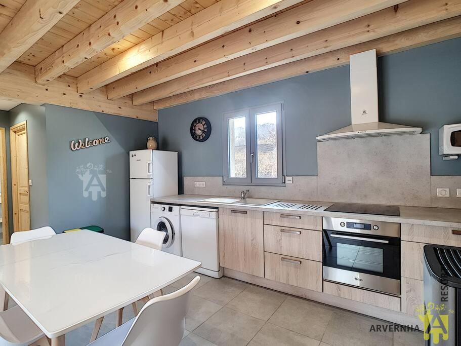 Chalet Caranne - B&B Besse-et-Saint-Anastaise
