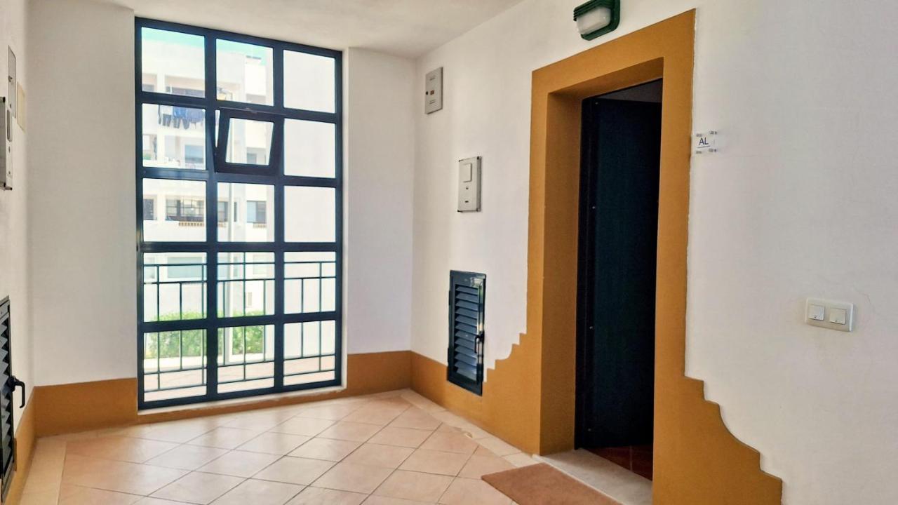 Apartamento Olhos do Mar - Ferienwohnung