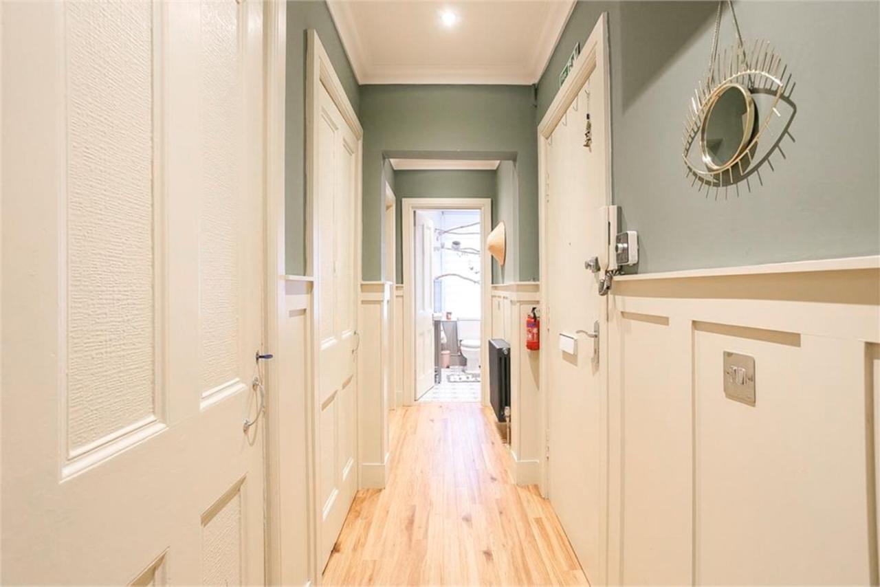 Charming 1 Bedroom in Edinburgh's West End - B&B