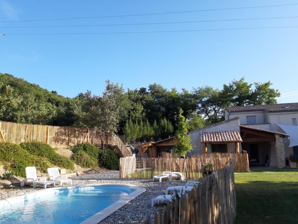 Gîte de Pied Chapel - Piscine, spa et pleine nature - B&B