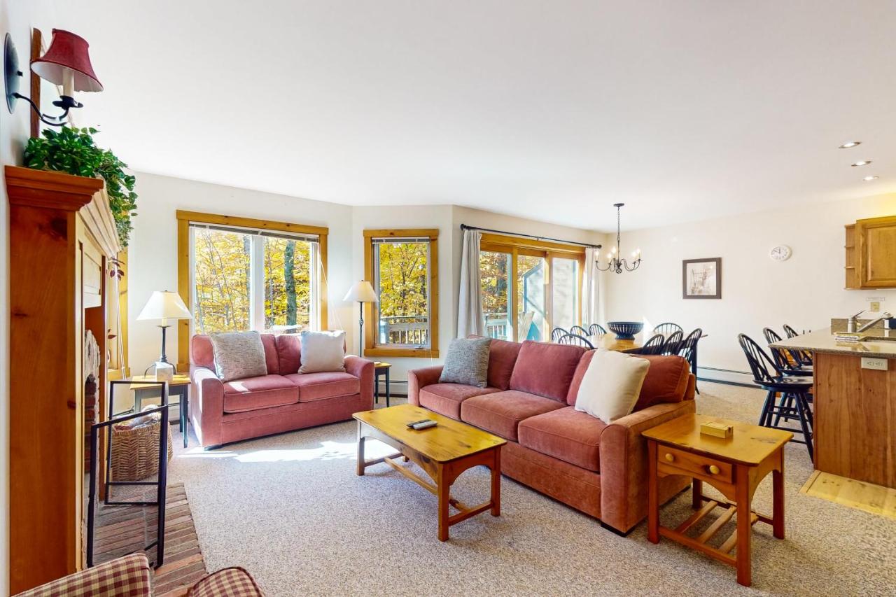 Jay Peak Village Home 373 - B&B