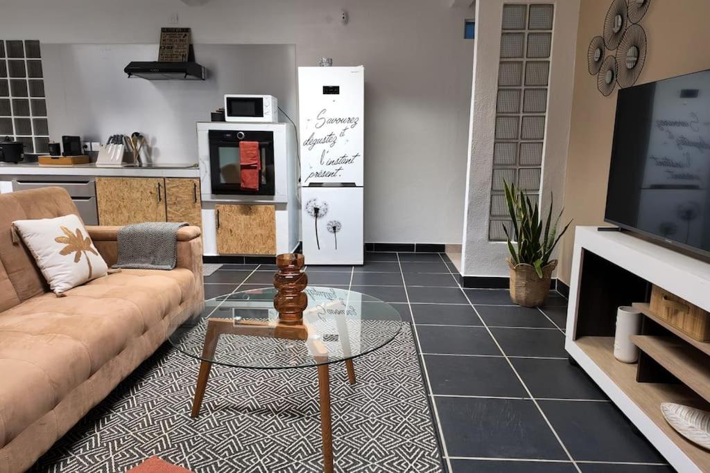 T3 meublé avec parking et jardin - Ferienwohnung