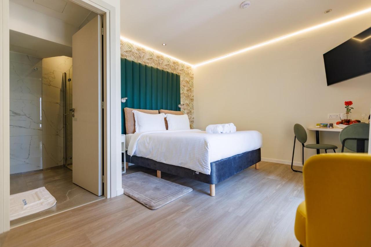 Suite with Sea View