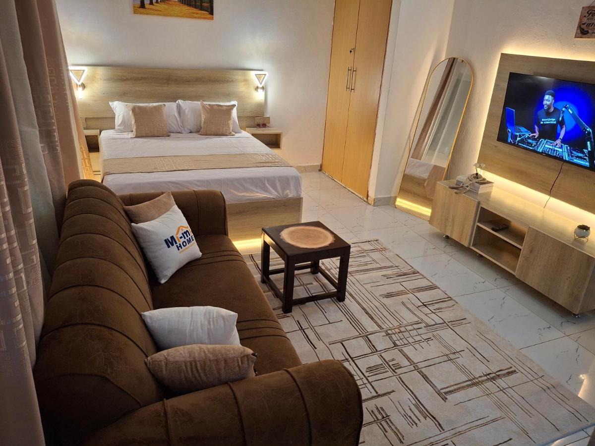 Golden hut studio - B&B Mto Panga