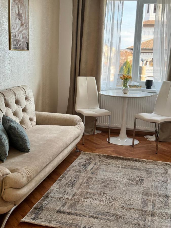 Apartament ultracentral Tarnaveni - Ferienwohnung Târnăveni